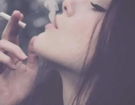 手机壁纸图片个性霸气女,壁纸映照个性女生风采