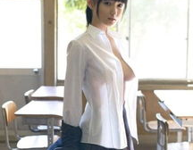 美女换衣全过程内衣内裤全无,揭秘美女换衣全过程